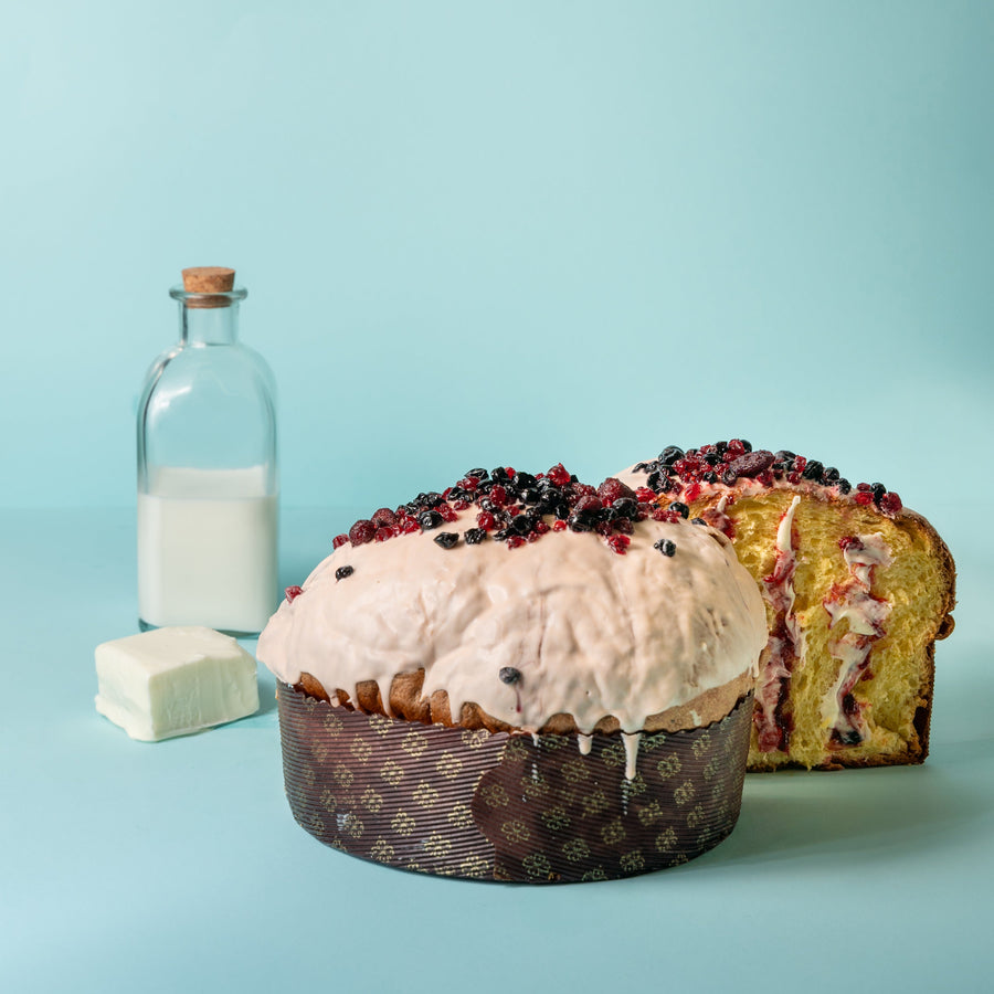 Panettone Di Bufala Frutti Di Bosco 1,2 kg.