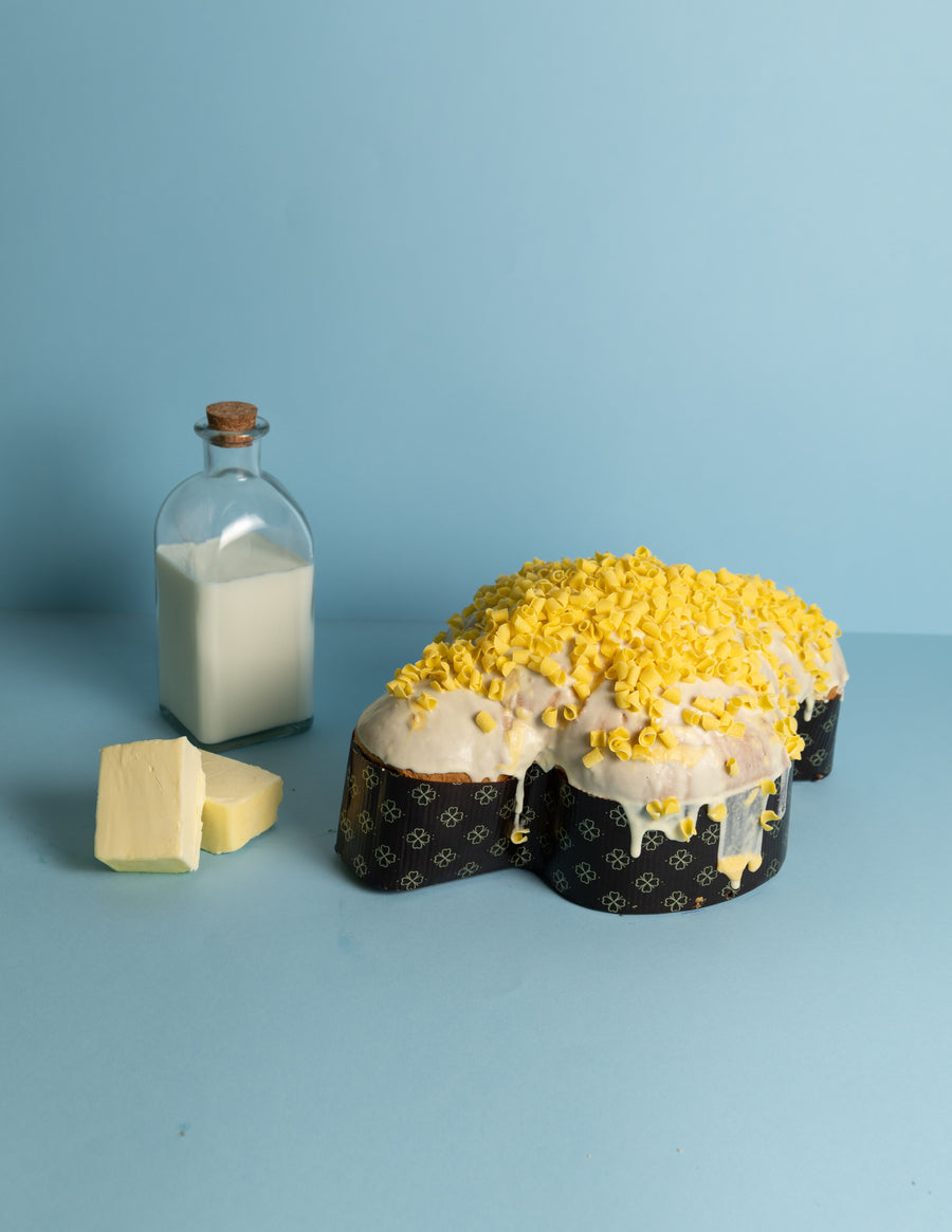 Lemon buffalo panettone