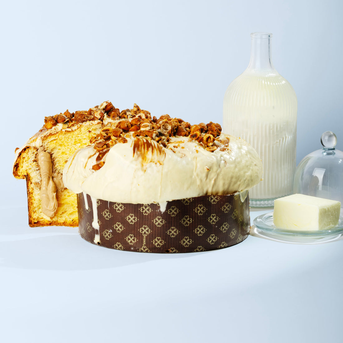 Panettone Di Bufala A Nocciola 1,2kg.