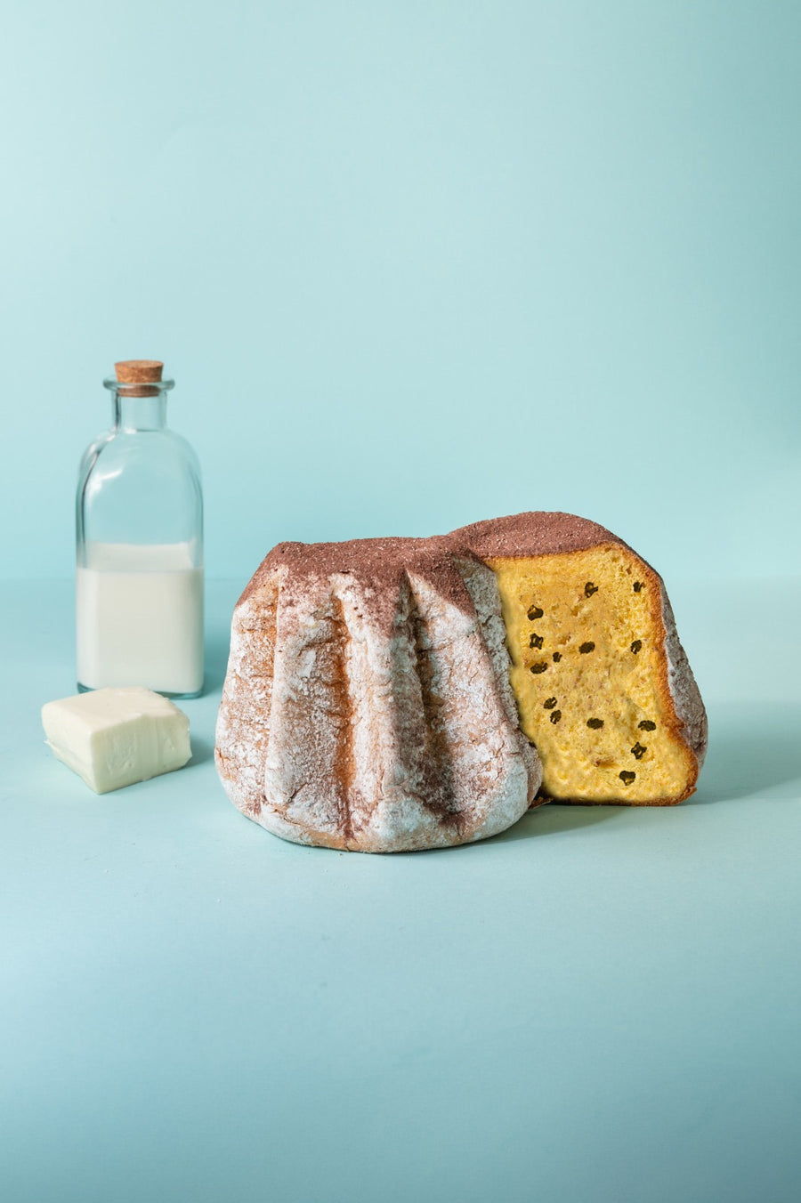 Buffalo Pandoro with chocolate chips